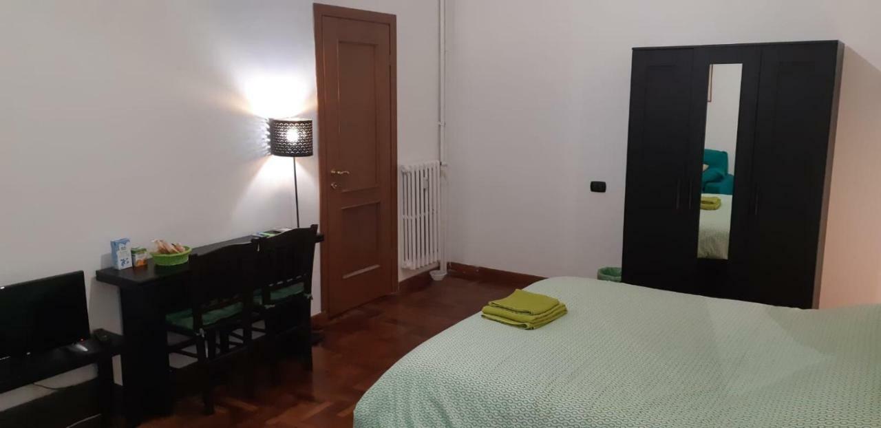 Affittacamere A Casa Di Robi Roma